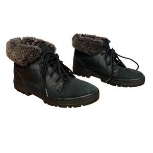 UGG Women's Boots Sheepskin Lined Fur Black Lace Up Ankle Bootie Size 8